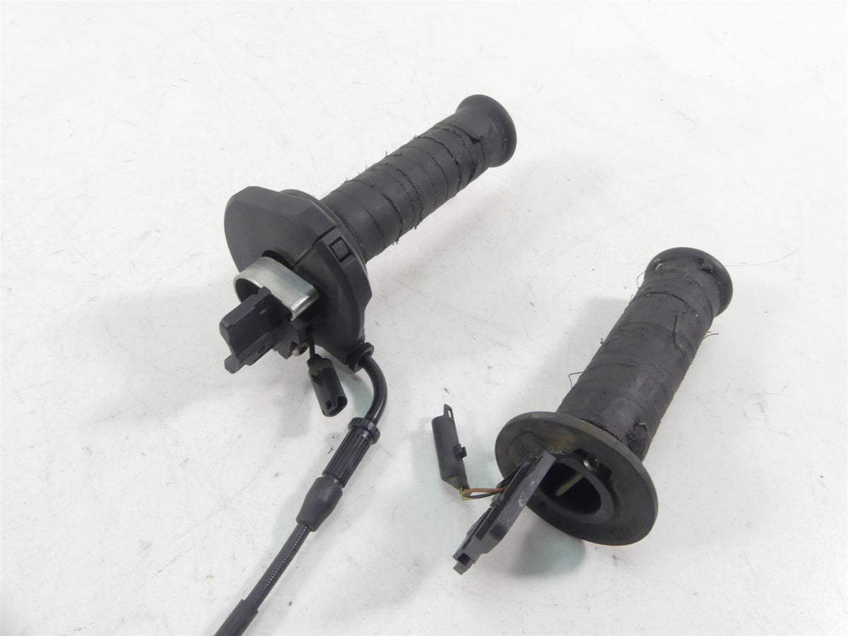 2013 BMW R1200GS K255 Adventure Heated Hand Grip Set 61317727067 61317695470 {{ shop.shopifyCountryName }} - Mototech271