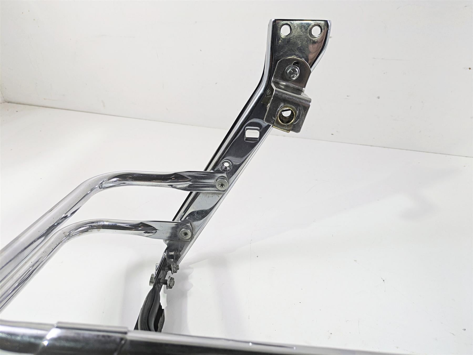 1999 Harley Touring FLHTCUI E-Glide Right Saddlebag Guard Set 49188-97 {{ shop.shopifyCountryName }} - Mototech271