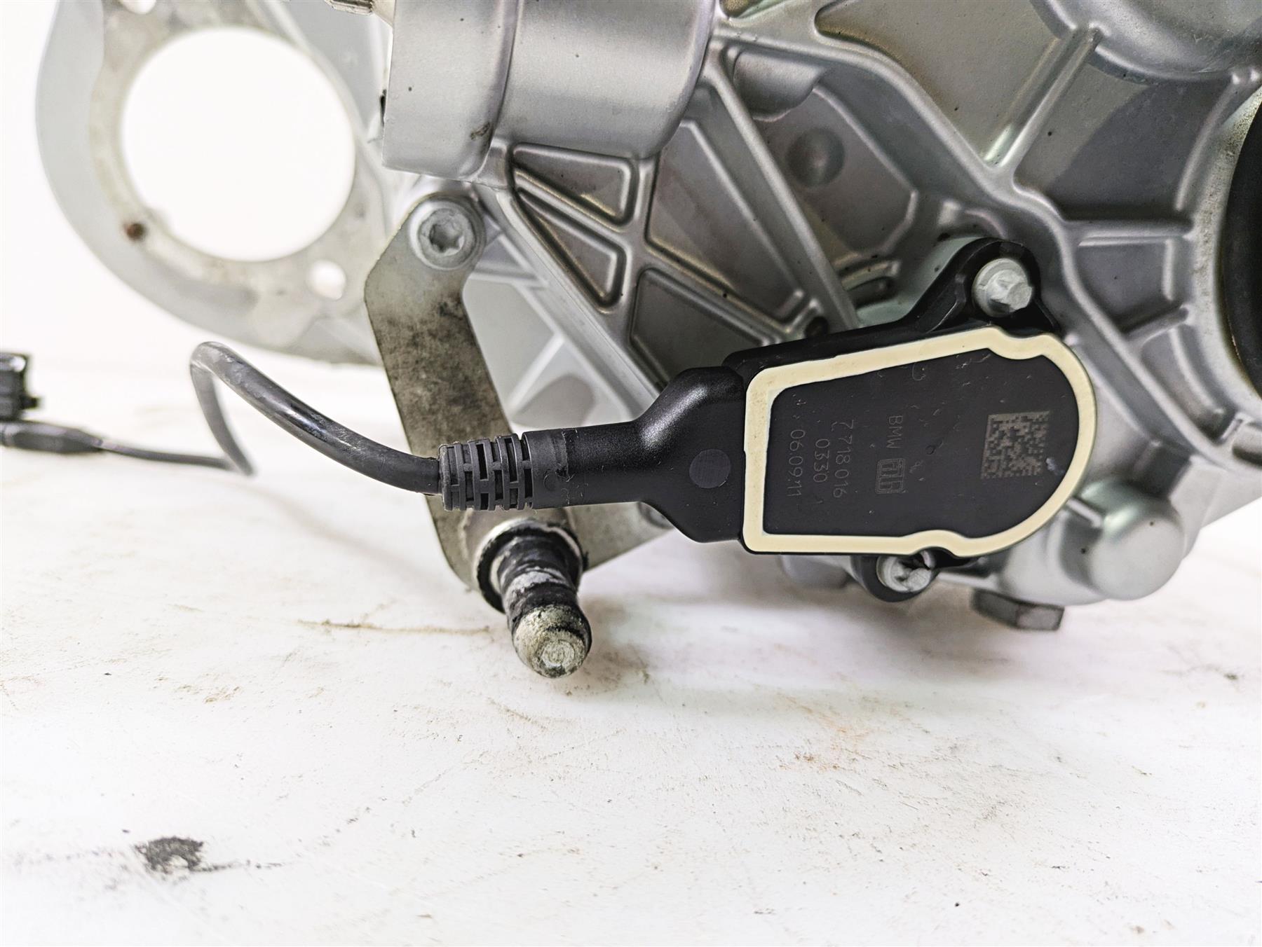 2012 BMW R1200R K27 Transmission Gear Box SAA Type 427 23007721743 23007923189 {{ shop.shopifyCountryName }} - Mototech271