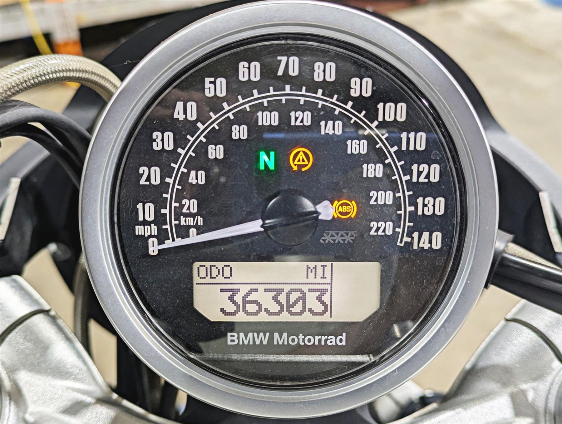 2018 BMW R nineT Urban GS K33 Speedometer Gauges & Mount - 36k 62118564505 {{ shop.shopifyCountryName }} - Mototech271