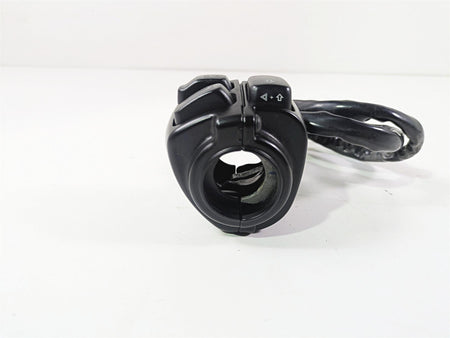 2009 Harley FXDC Dyna Super Glide Left Hand Lights Control Switch 71682-06A {{ shop.shopifyCountryName }} - Mototech271