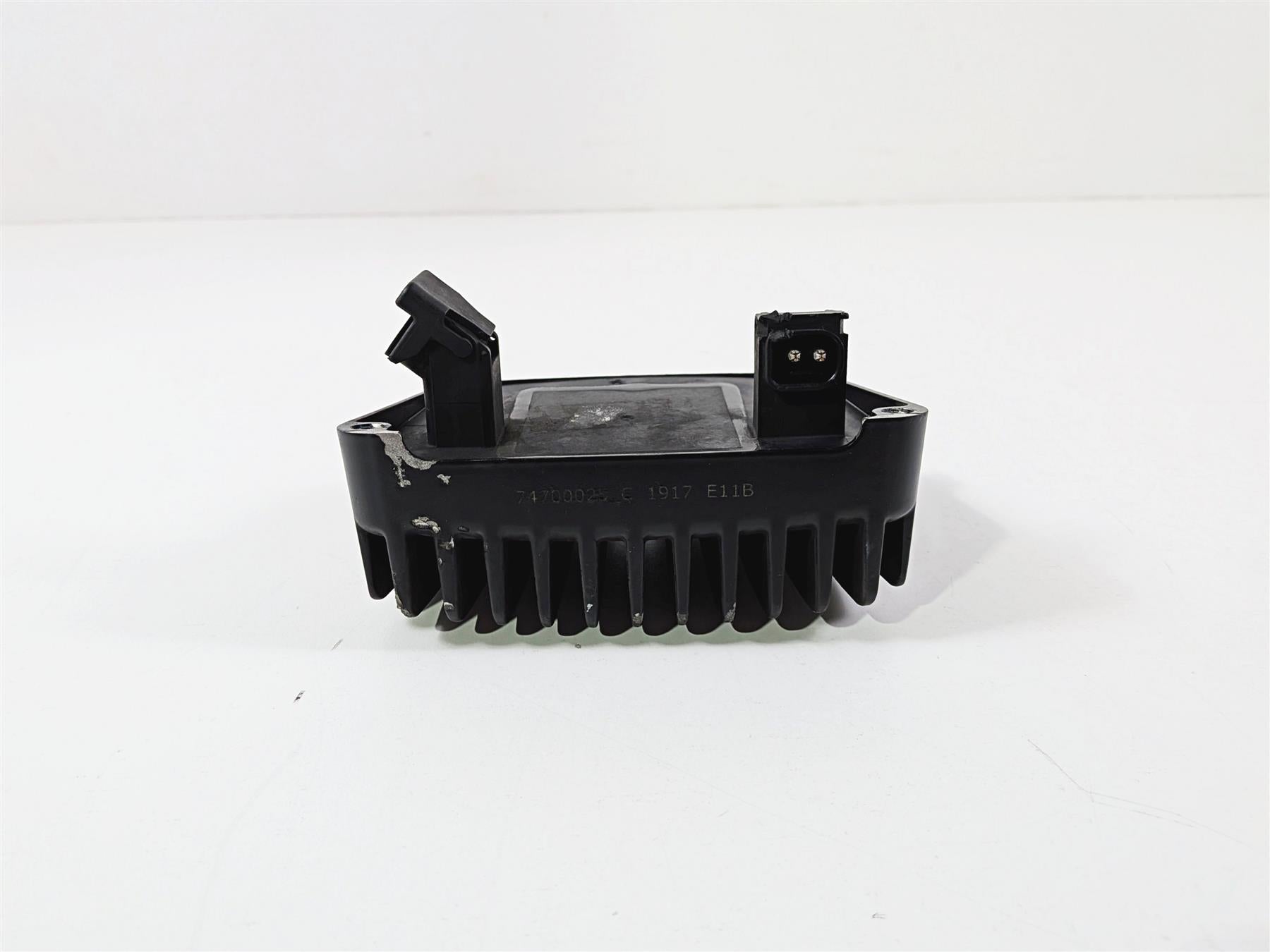 2017 Harley Touring FLHXS Street Glide Rectifier Voltage Regulator 74700025 {{ shop.shopifyCountryName }} - Mototech271
