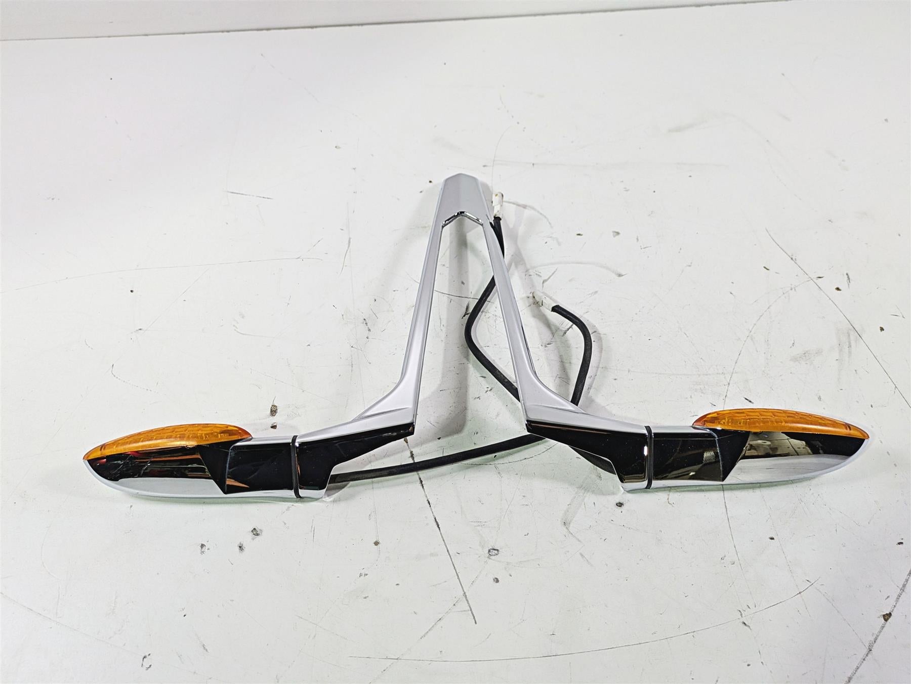 2012 Victory Cross Country Rear Turn Signal Blinker & Mount 5136613 {{ shop.shopifyCountryName }} - Mototech271