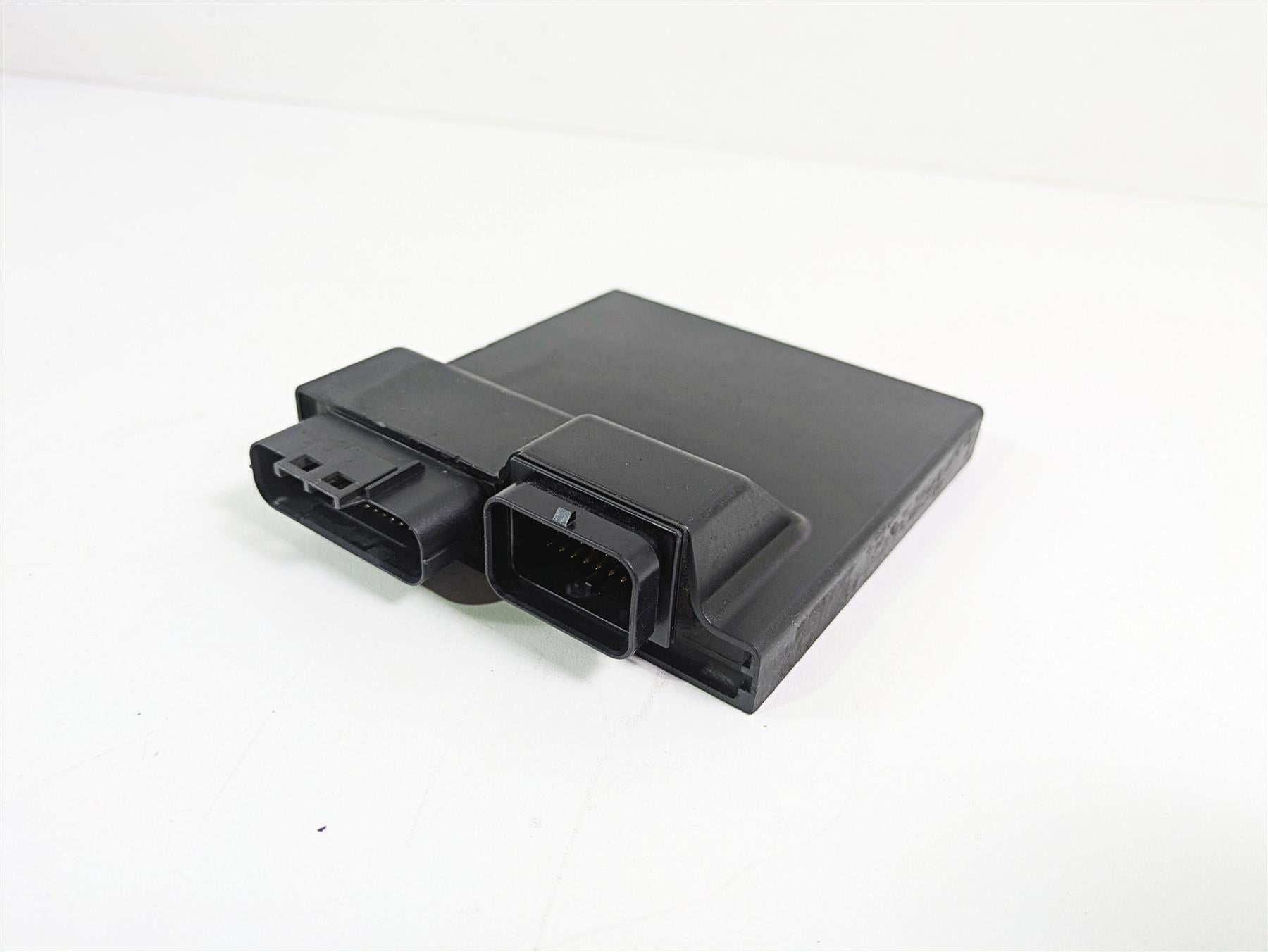 2014 Yamaha YZFR1 R1 RN22 Cdi Ecu Ecm Engine Control Module 1KB-8591A-20-00 {{ shop.shopifyCountryName }} - Mototech271