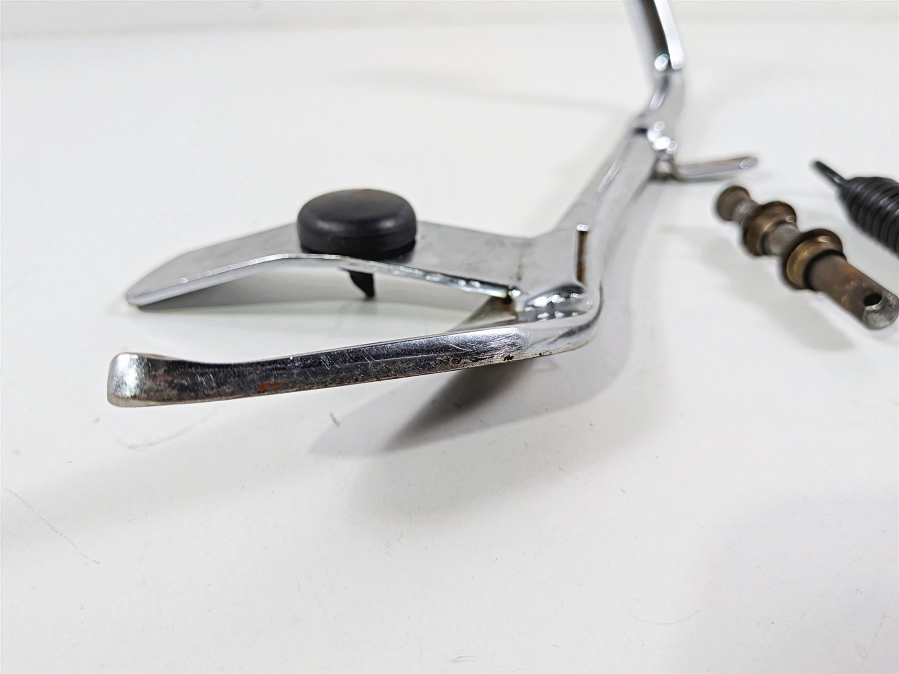 2012 Harley Softail FLSTF Fat Boy Side Kick Jiffy Stand Kickstand 50087-07A {{ shop.shopifyCountryName }} - Mototech271