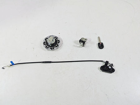 2013 Ducati Hypermotard 821 SP Fork Lock Key Fuel Tank Cap Set 89520182A {{ shop.shopifyCountryName }} - Mototech271