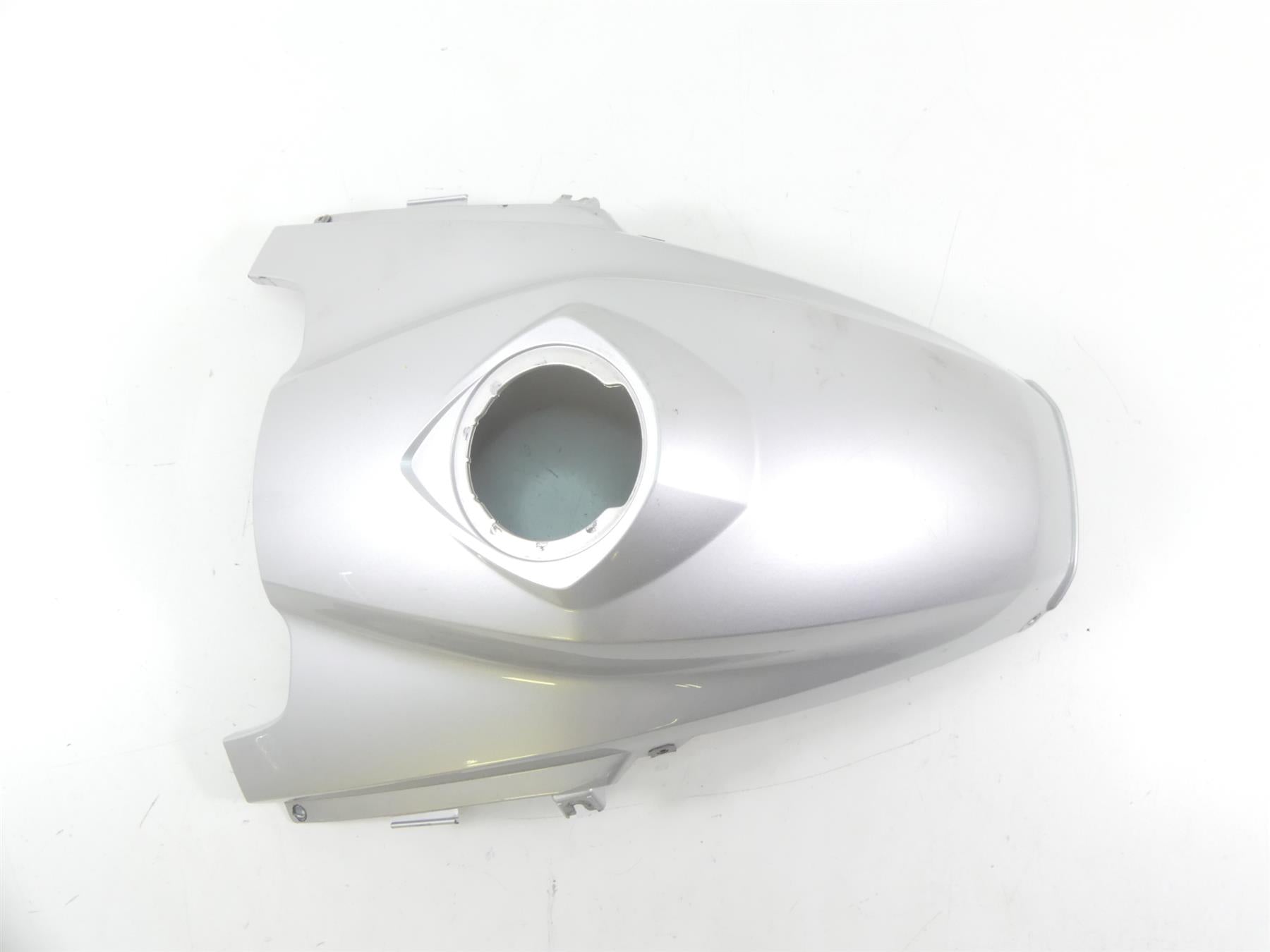 2009 BMW R1200GS K25 Fuel Gas Petrol Tank Center Cover Fairing -Nice 46637693425 {{ shop.shopifyCountryName }} - Mototech271
