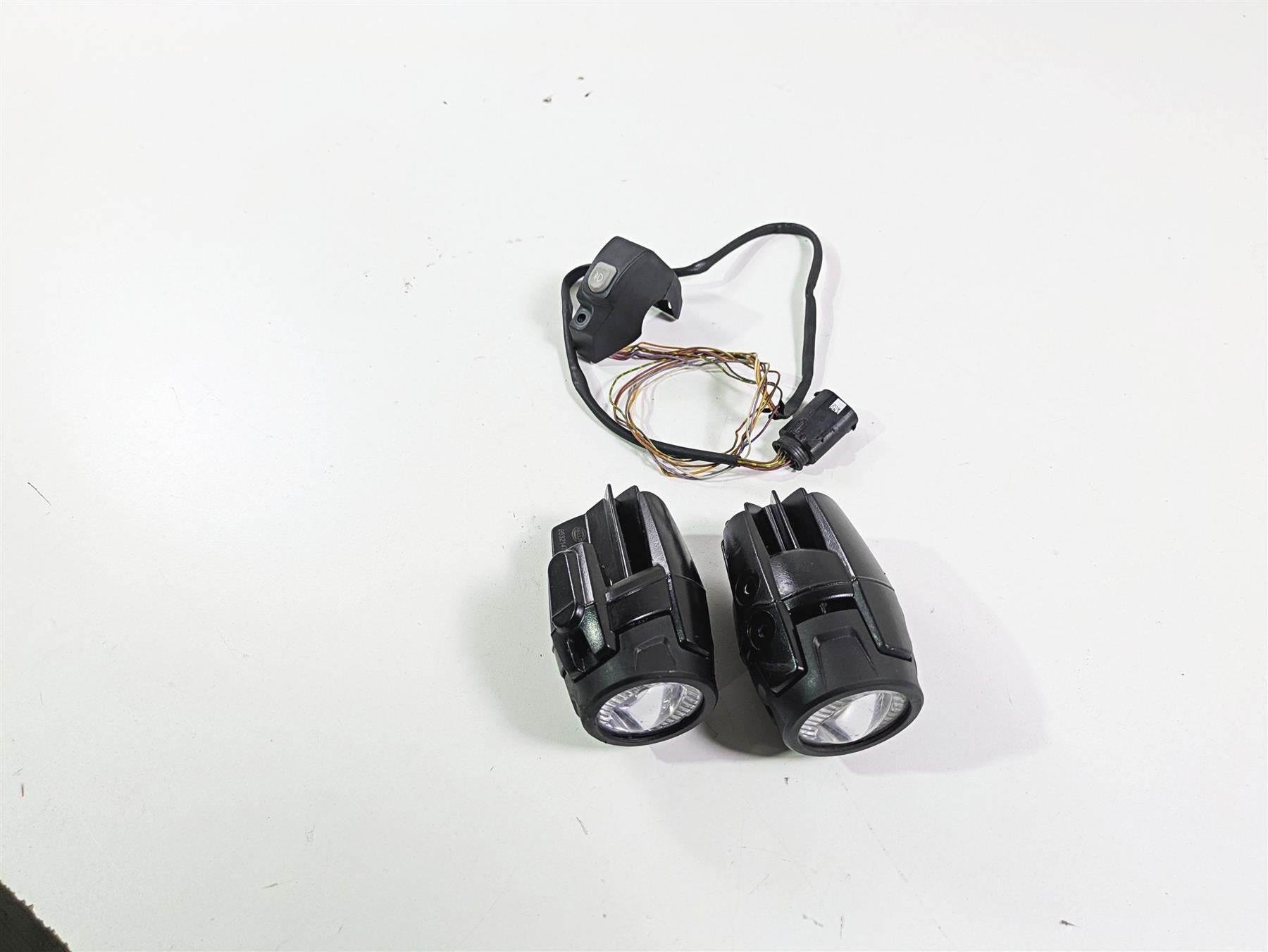 2014 BMW K1600 GTL K48 Front Fog Spot Light Lamp & Switch Set 63178532148 {{ shop.shopifyCountryName }} - Mototech271