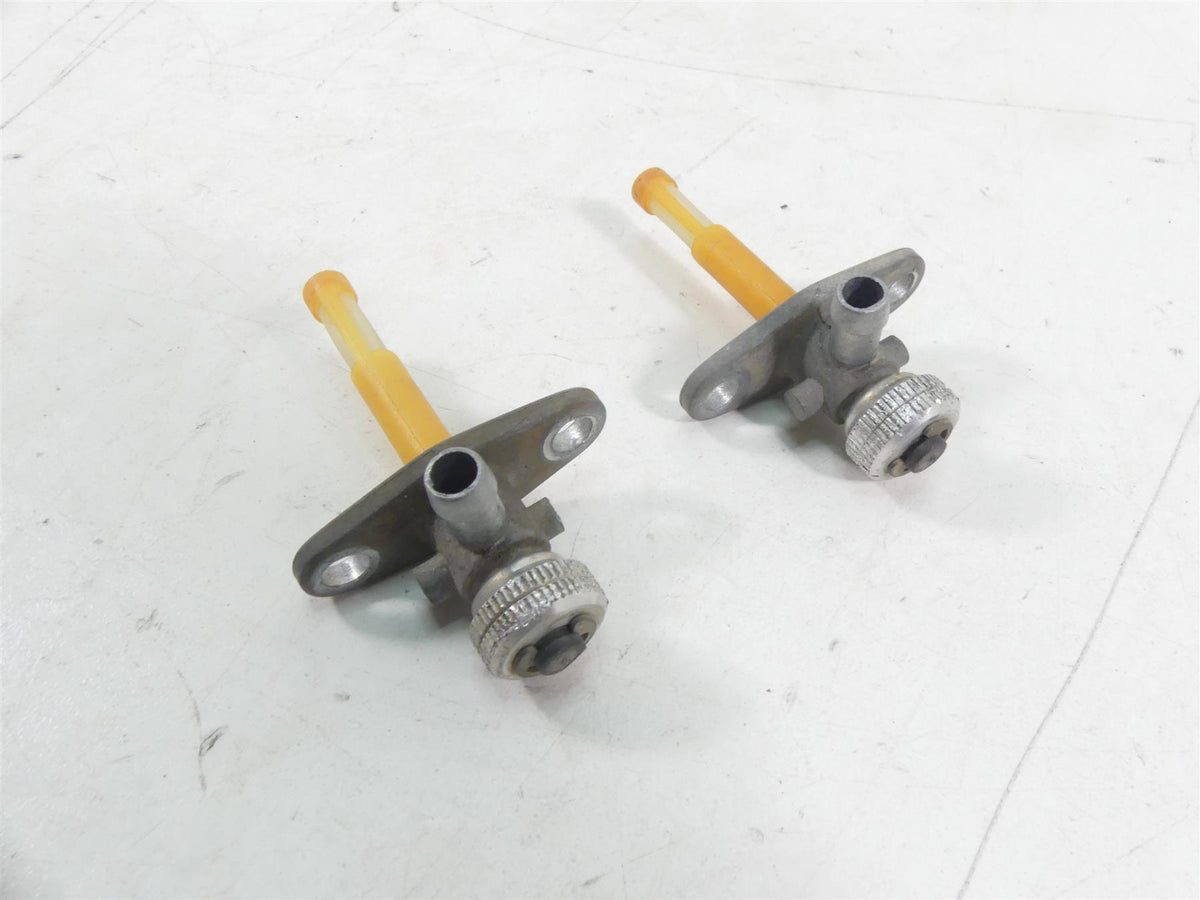 2015 KTM 1190 Adventure R Fuel Gas Petrol Petcock Valve Set 58507003200 {{ shop.shopifyCountryName }} - Mototech271