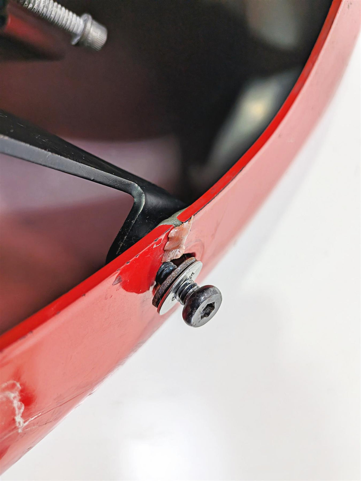 2008 Harley FXDSE CVO Dyna Front Red Bug Spoiler & Mount Set -Read 58065-08-Mototech271