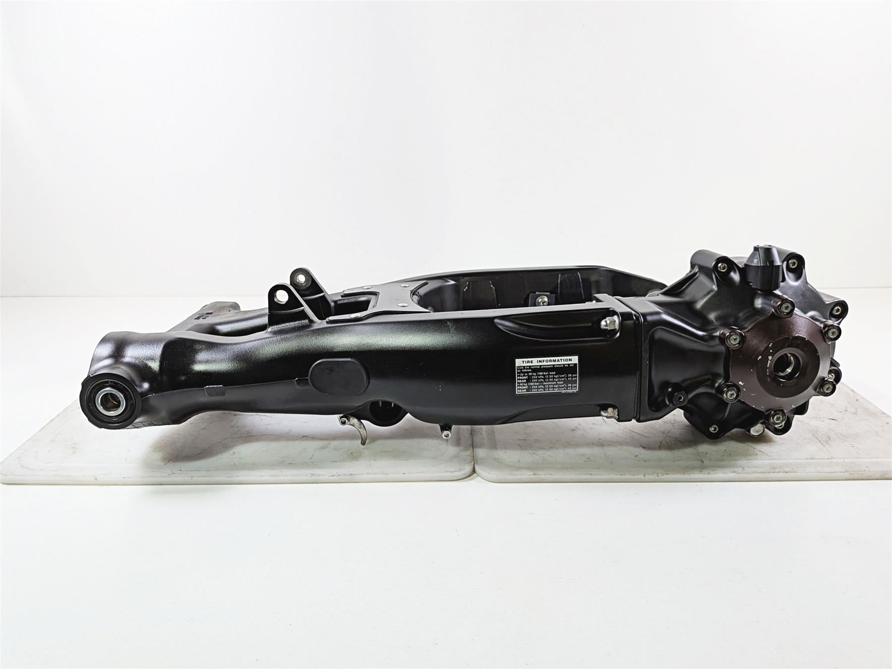2009 Yamaha VMX17 V-Max 1700 Differential Drive Shaft Swingarm 2S3-46101-00-00-Mototech271