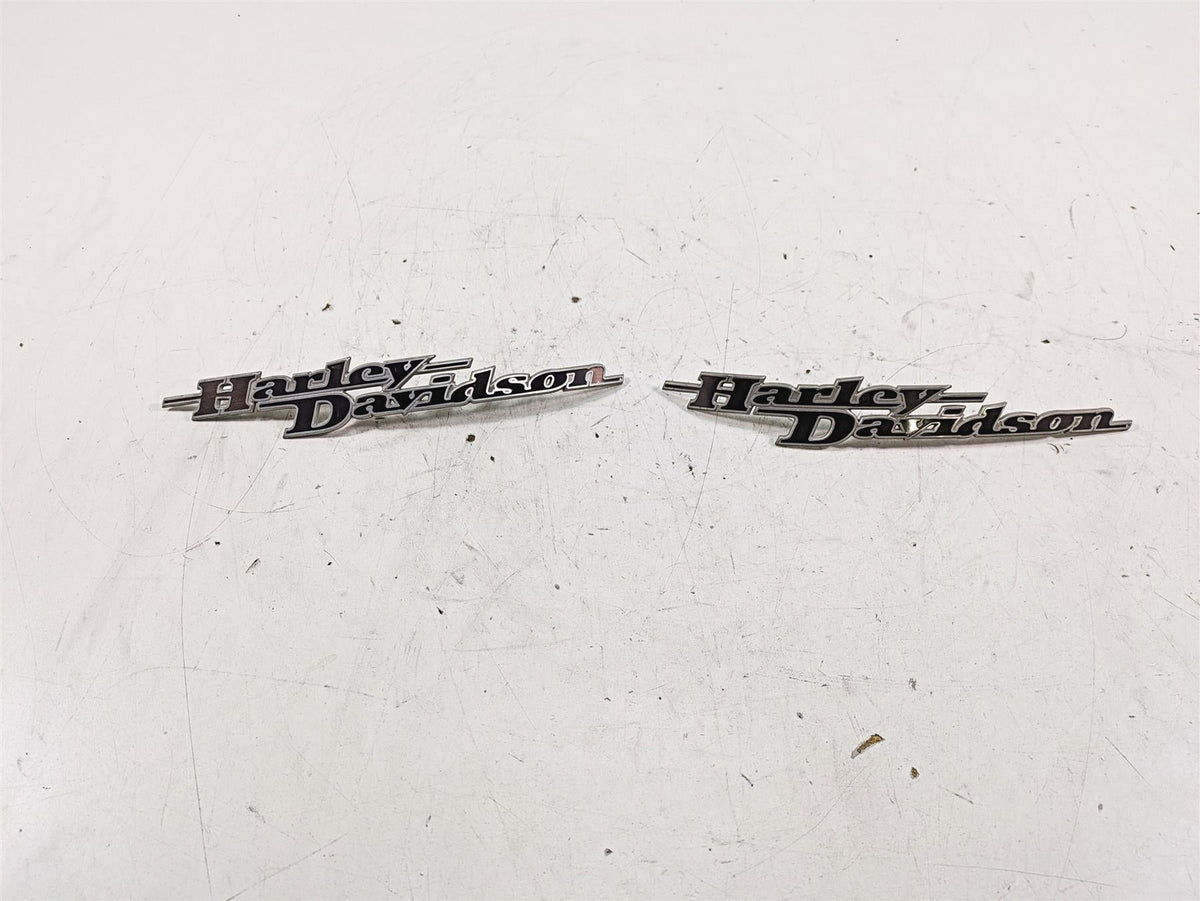 2013 Harley Touring FLHX Street Glide Fuel Tank Emblem Medallion Set 62435-11 {{ shop.shopifyCountryName }} - Mototech271