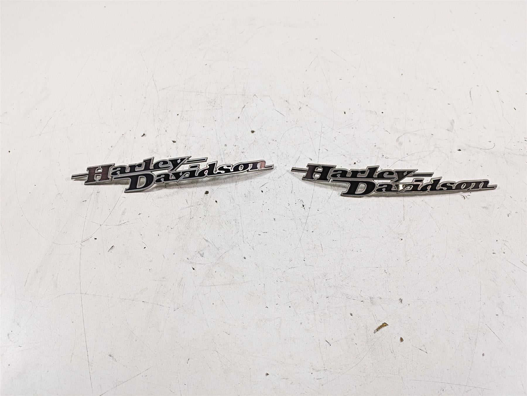2013 Harley Touring FLHX Street Glide Fuel Tank Emblem Medallion Set 62435-11 {{ shop.shopifyCountryName }} - Mototech271