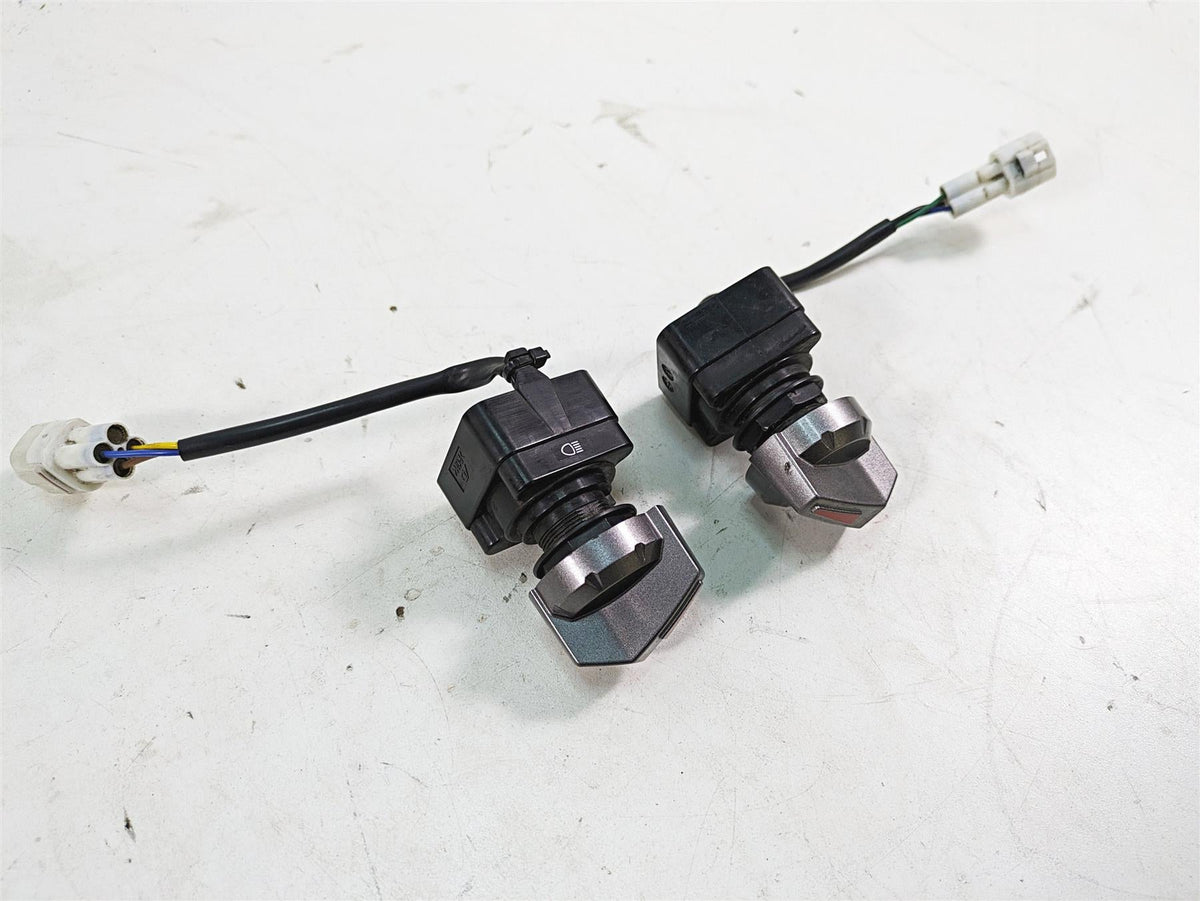 2019 Yamaha YXZ1000 R EPS SS SE Light Awd 4wd Switch Set 2HC-82526-00-00 {{ shop.shopifyCountryName }} - Mototech271