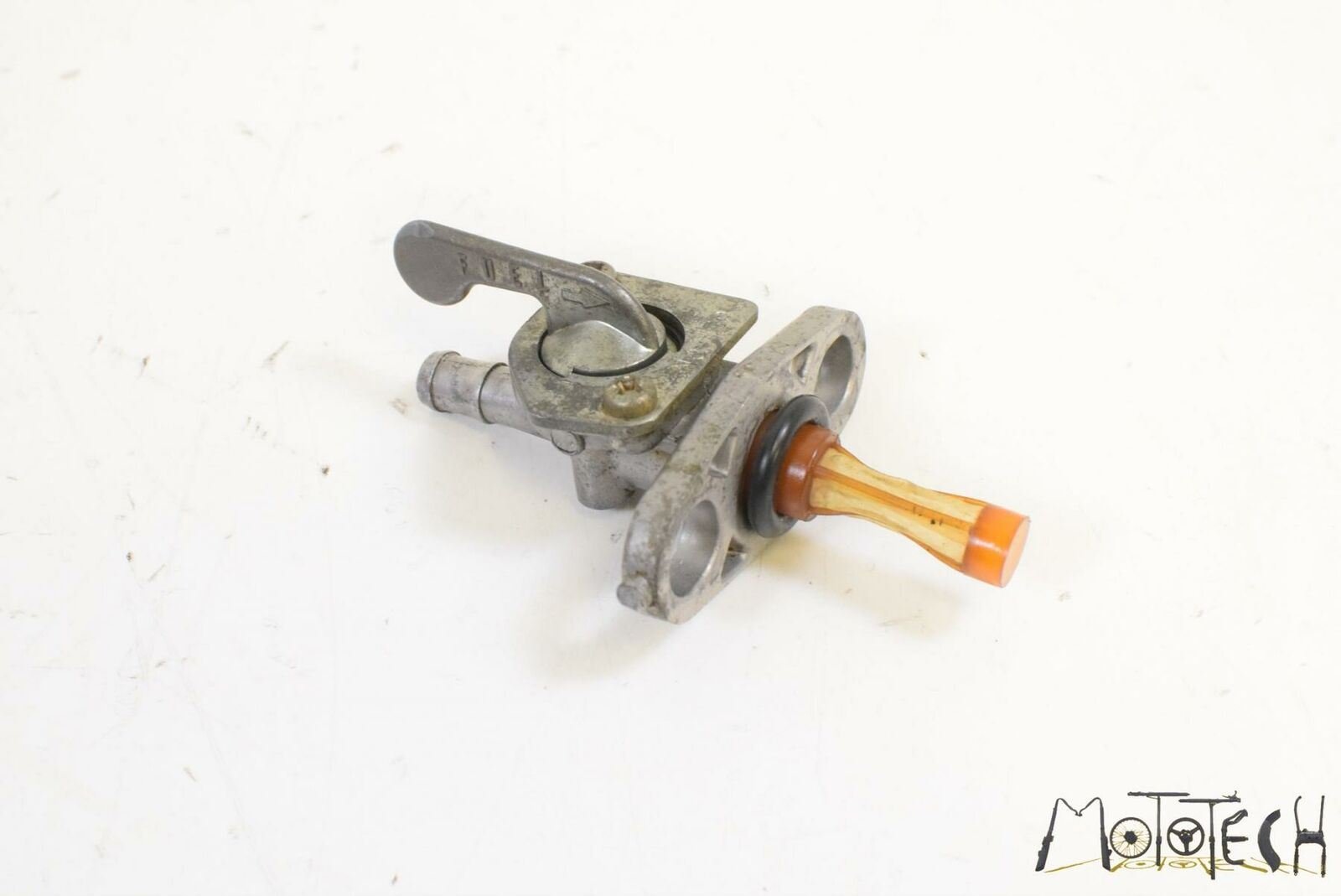 1989 Honda CR250R CR250 R Fuel Gas Petrol Valve Petcock Pet Cock 16950-KA3-731 {{ shop.shopifyCountryName }} - Mototech271