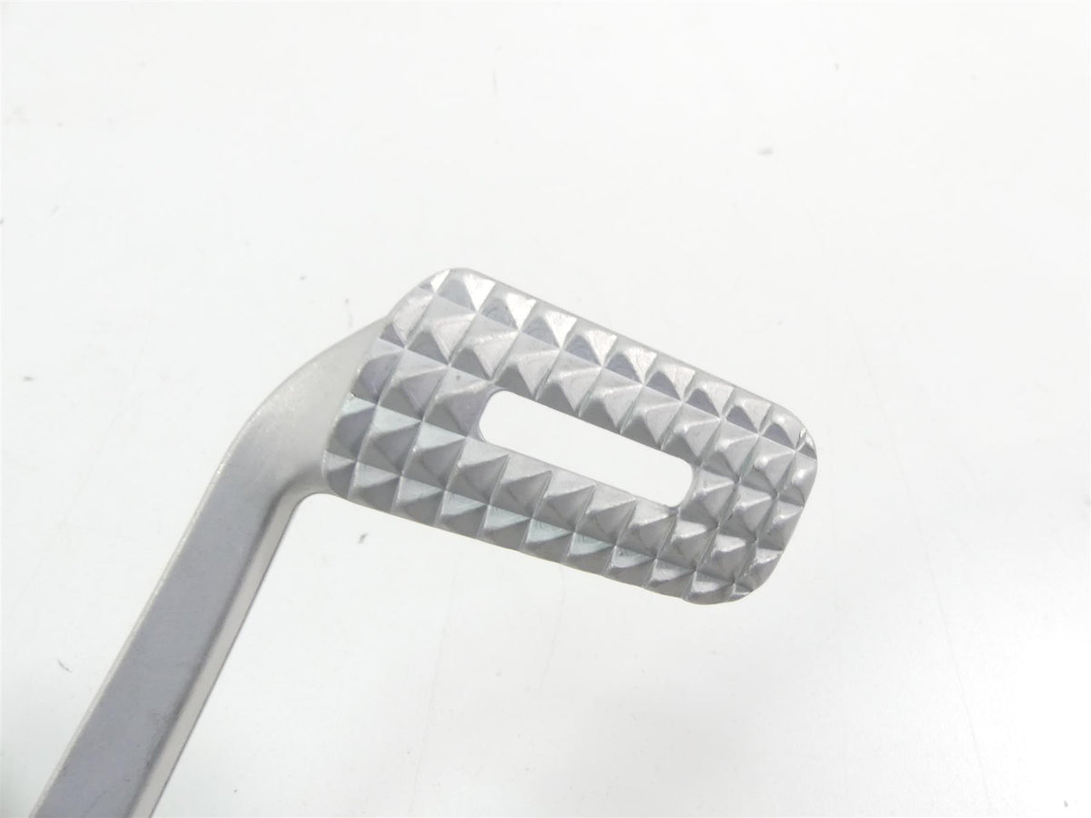2020 Triumph Speed Triple RS 1050 Front Right Footpeg & Brake Pedal T2081766 {{ shop.shopifyCountryName }} - Mototech271