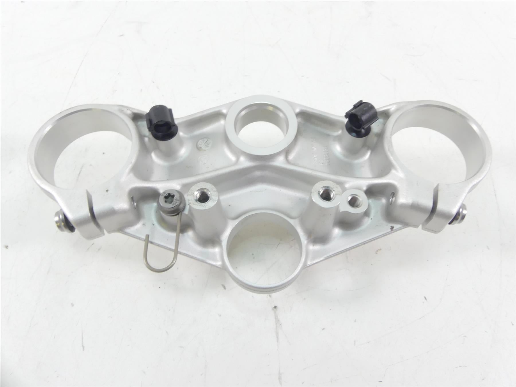 2016 BMW R1200RS K54 Upper Triple Tree Steering Clamp 55mm 31428525324 {{ shop.shopifyCountryName }} - Mototech271