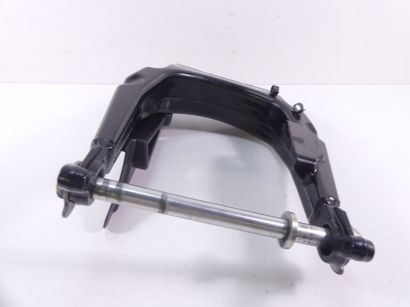 2009 Harley Touring FLHTCU Electra Glide Rear Swingarm Swing Arm + Axle 45470-09 {{ shop.shopifyCountryName }} - Mototech271