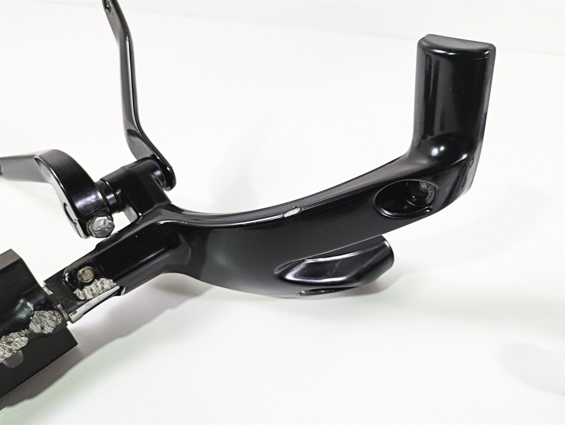 2019 Harley Softail FXDR 114 Footpeg Shifter Brake Pedal Set 33600134 50500746 {{ shop.shopifyCountryName }} - Mototech271