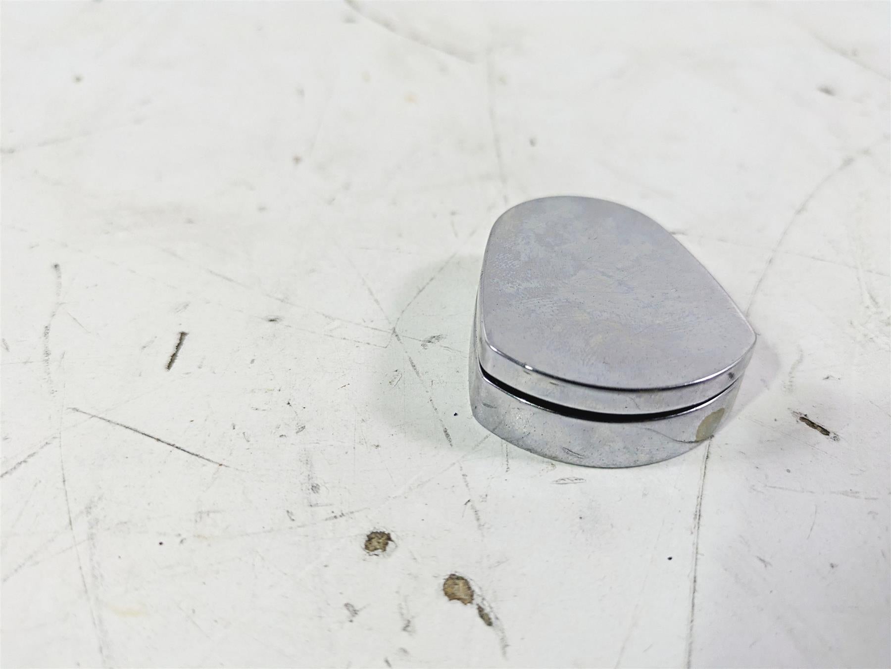 2003 Harley Touring FLHTCUI E-Glide 100th Ignition Switch Lock Cover 71663-99 {{ shop.shopifyCountryName }} - Mototech271