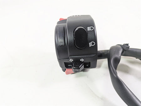 2013 Triumph Bonneville Left Hand Turn Signal Control Switch T2040328 {{ shop.shopifyCountryName }} - Mototech271