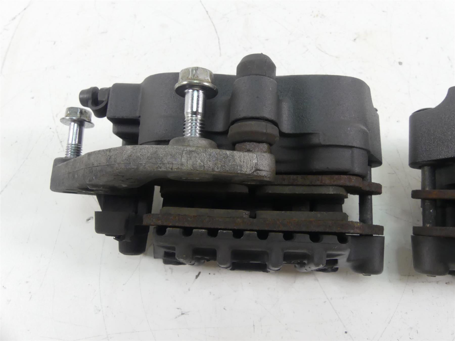 2003 Honda VTX1800 C Nissin Front Brake Caliper Set 45150-MCH-006 45250-MCH-006 {{ shop.shopifyCountryName }} - Mototech271