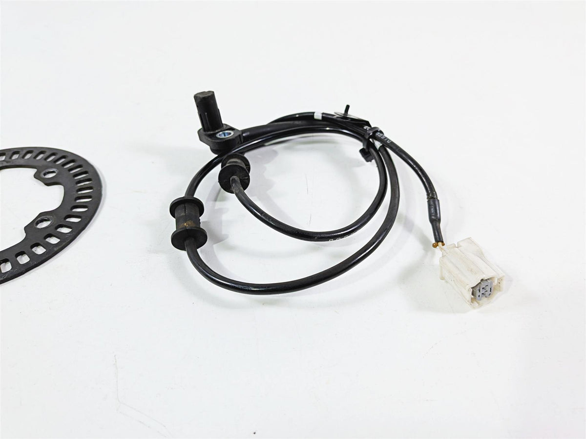 2016 Yamaha YZF R1 RN32 Front Abs Brake Wheel Speed Sensor 2CR-85970-00-00 {{ shop.shopifyCountryName }} - Mototech271