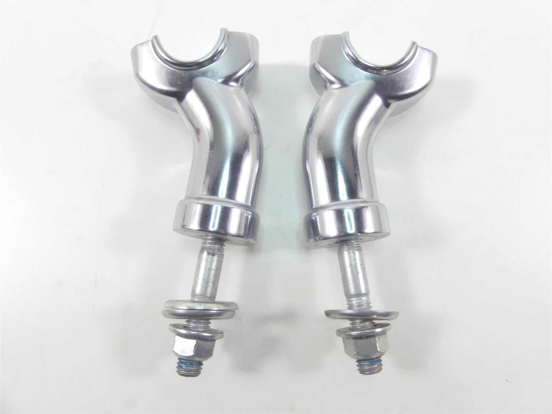 2018 Harley FXBRS Softail Breakout Lower Chrome Handlebar Riser 55900102 {{ shop.shopifyCountryName }} - Mototech271