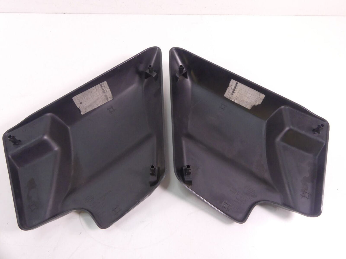 2009 Harley Touring FLHTCU Electra Glide Side Cover Fairing Set 66670-09BHY {{ shop.shopifyCountryName }} - Mototech271