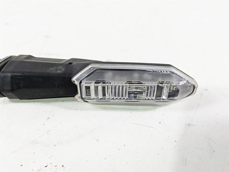 2024 Kawasaki ZX6R ZX636 Ninja Rear Right Blinker Turn Signal - Read 23037-0551 {{ shop.shopifyCountryName }} - Mototech271