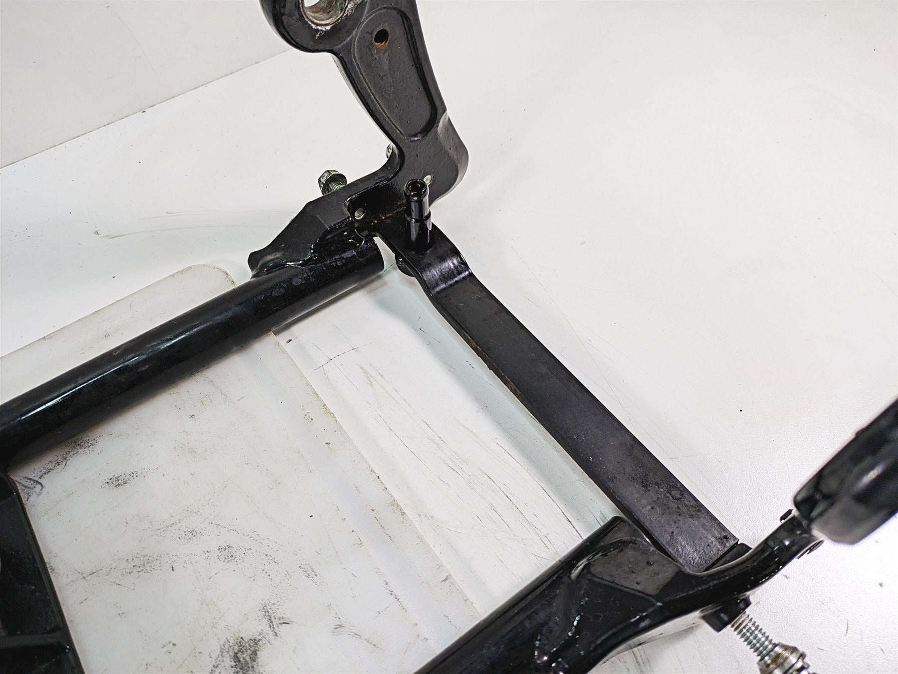 2006 Harley Softail FXSTSI Springer Straight Frame Chassis With Clean Pennsylvania 47687-06A {{ shop.shopifyCountryName }} - Mototech271