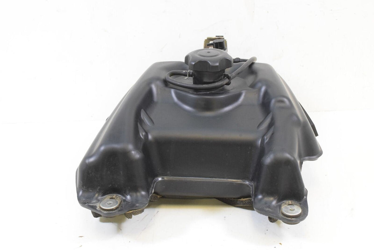2018 Yamaha Kodiak 450 4WD Fuel Gas Petrol Tank Reservoir BB5-F4110-01-00 {{ shop.shopifyCountryName }} - Mototech271