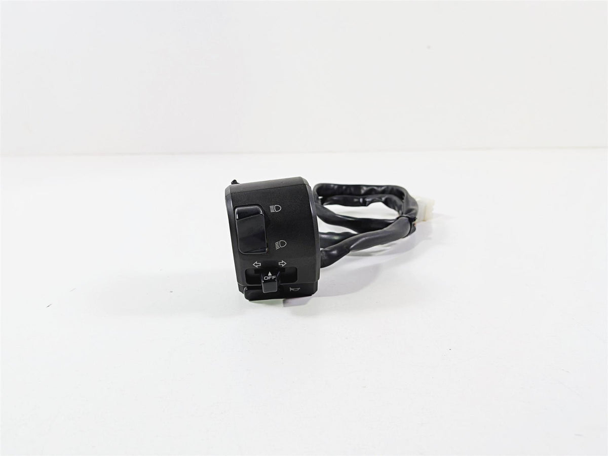 2005 KTM 950 LC8 Adventure Left Hand Control Switch Light Blinker 60011070000 {{ shop.shopifyCountryName }} - Mototech271