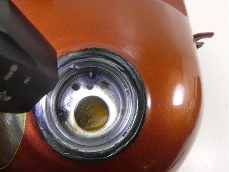 1993 Harley Dyna FXDL Low Rider Fuel Gas Petrol Tank -Dented 61054-92 {{ shop.shopifyCountryName }} - Mototech271