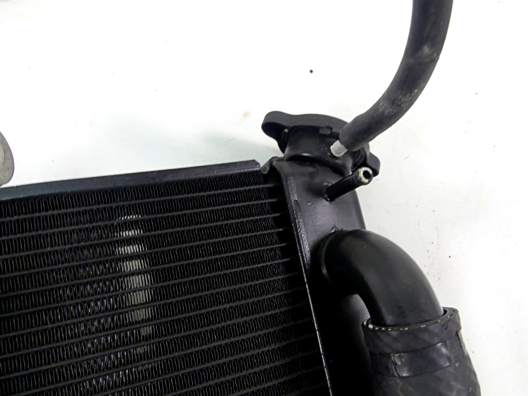 2010 Kawasaki ZX1400 ZX14 R Ninja Radiator Fan Reservoir Hoses Set 39061-0080 {{ shop.shopifyCountryName }} - Mototech271