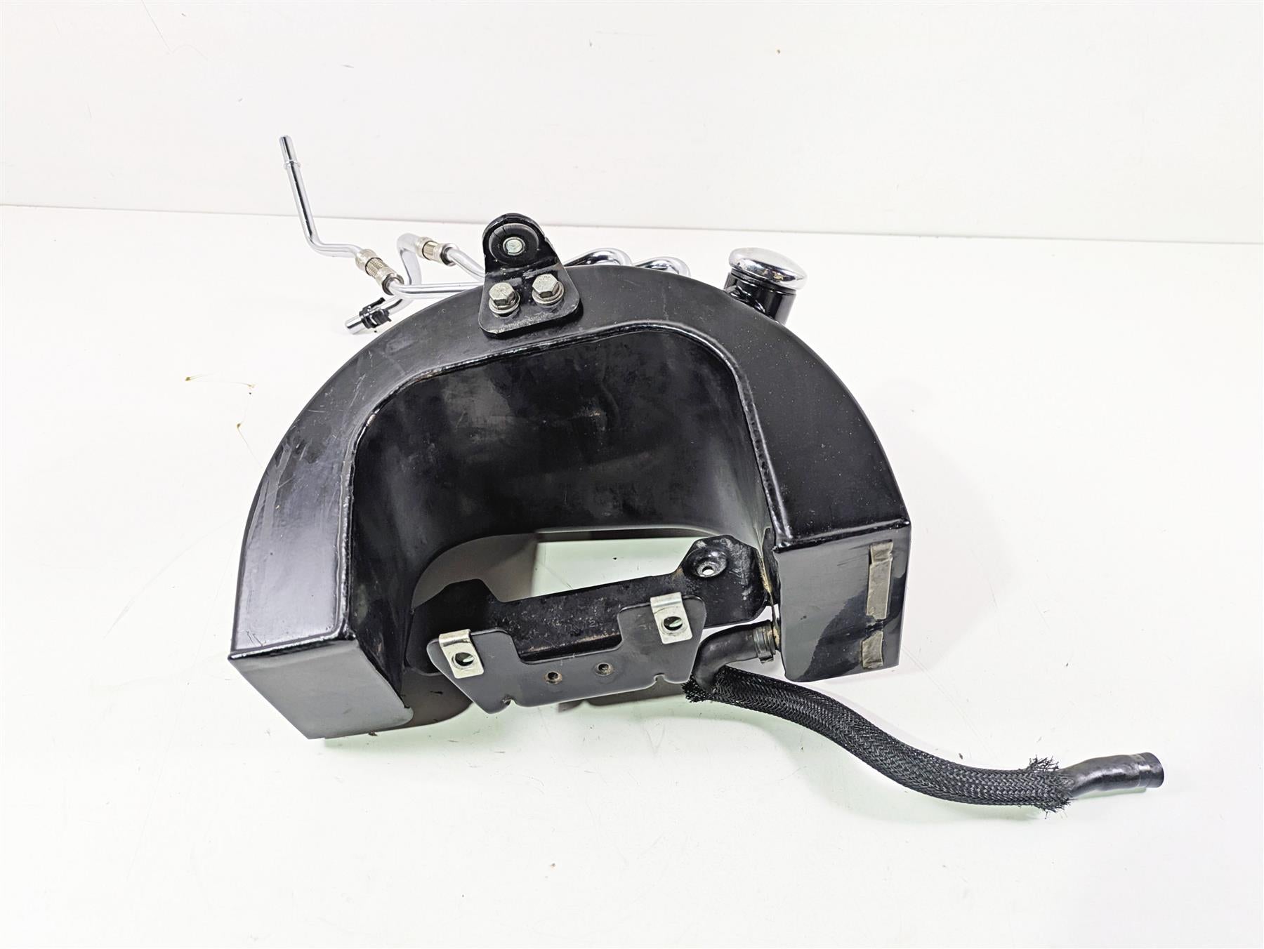 2014 Harley FLS Softail Slim Oil Tank Reservoir & Hoses Set - Read 62492-01A {{ shop.shopifyCountryName }} - Mototech271