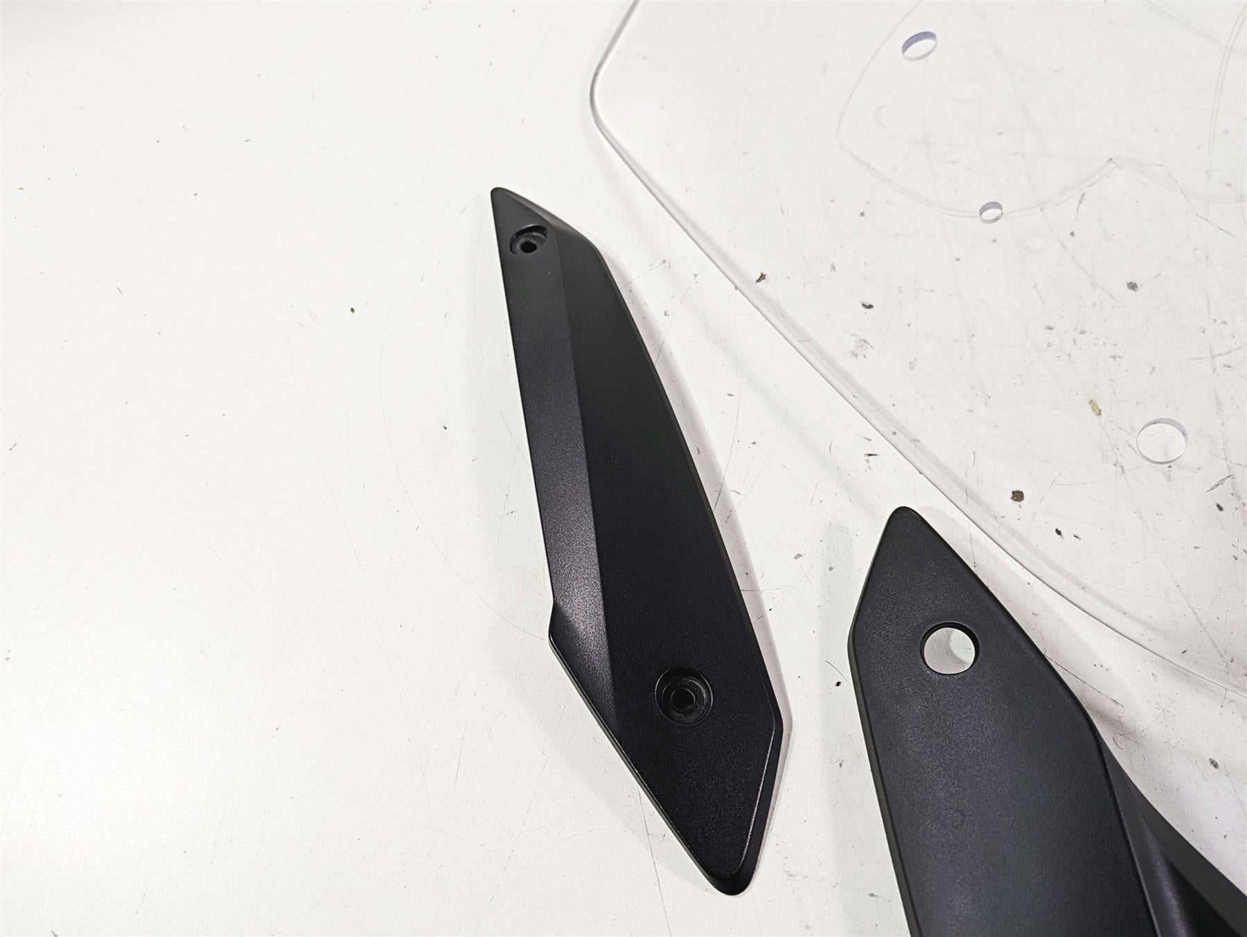 2014 BMW R1200 RT RTW K52 28" Aeroflow Touring Aeroscreen Windshield - Read {{ shop.shopifyCountryName }} - Mototech271