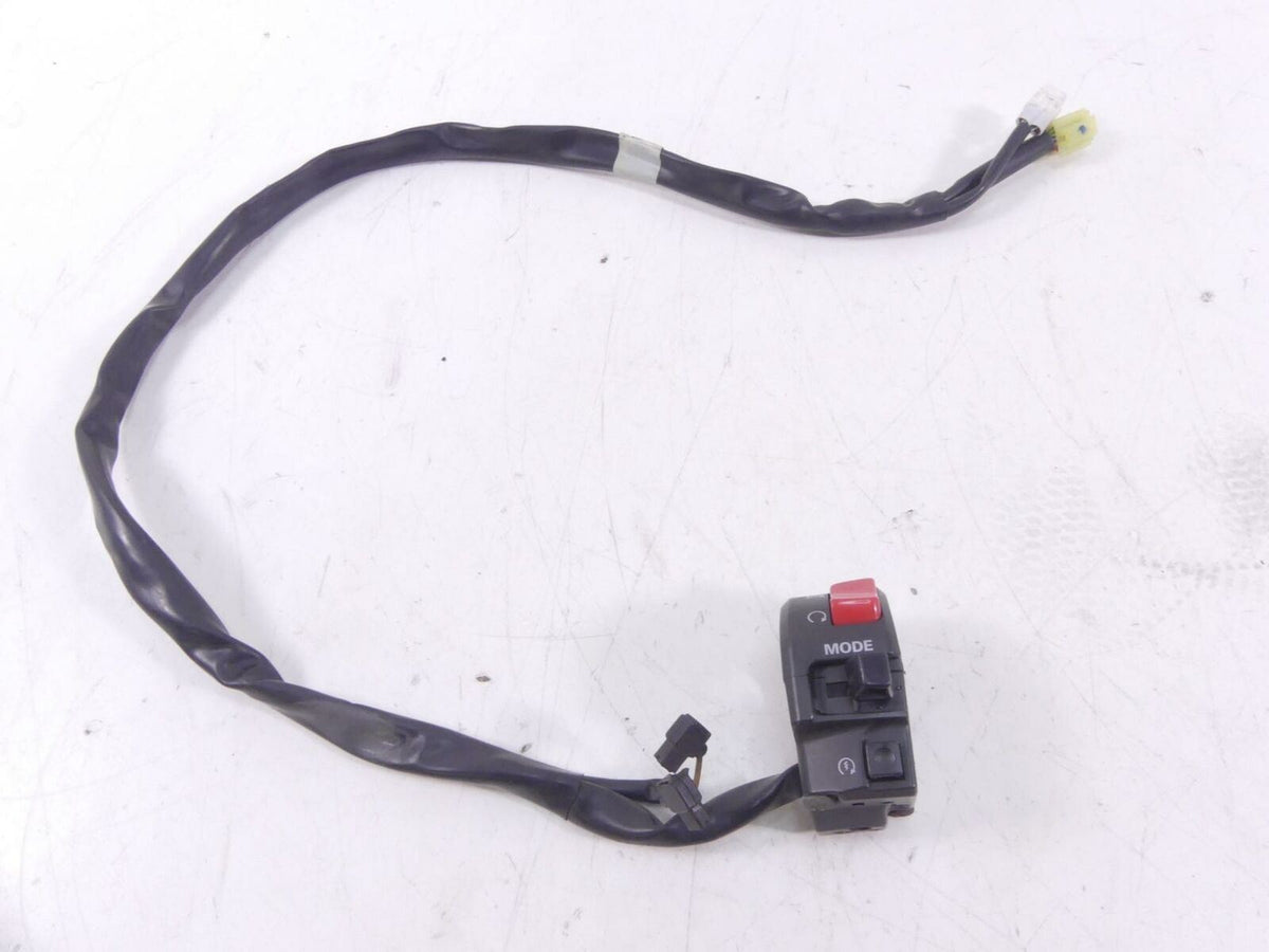 2012 Yamaha XT1200 Super Tenere Right Control Switch Start Kill Mode 23P-83963-0 {{ shop.shopifyCountryName }} - Mototech271