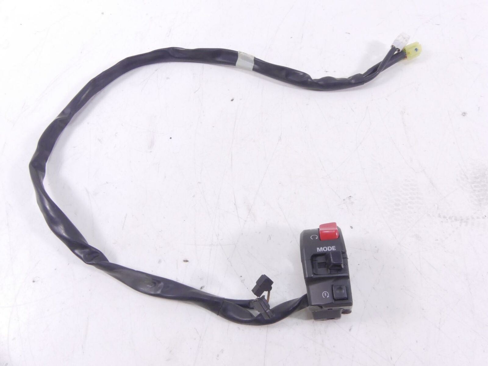 2012 Yamaha XT1200 Super Tenere Right Control Switch Start Kill Mode 23P-83963-0 {{ shop.shopifyCountryName }} - Mototech271