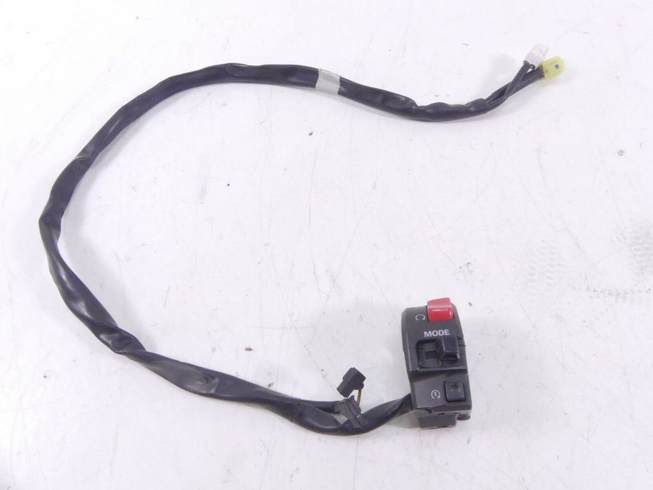 2012 Yamaha XT1200 Super Tenere Right Control Switch Start Kill Mode 23P-83963-0 {{ shop.shopifyCountryName }} - Mototech271