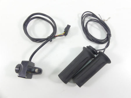 2013 Triumph Rocket 3 Touring Left Right Grip Heater Grips Handles -Read {{ shop.shopifyCountryName }} - Mototech271