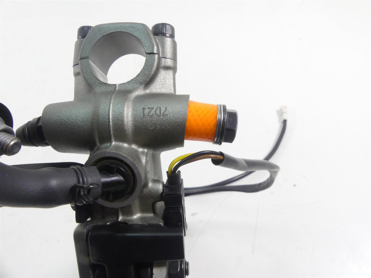 2018 Triumph Street Triple 765RS Front Brembo Radial Br Master Cylinder T2024890 {{ shop.shopifyCountryName }} - Mototech271