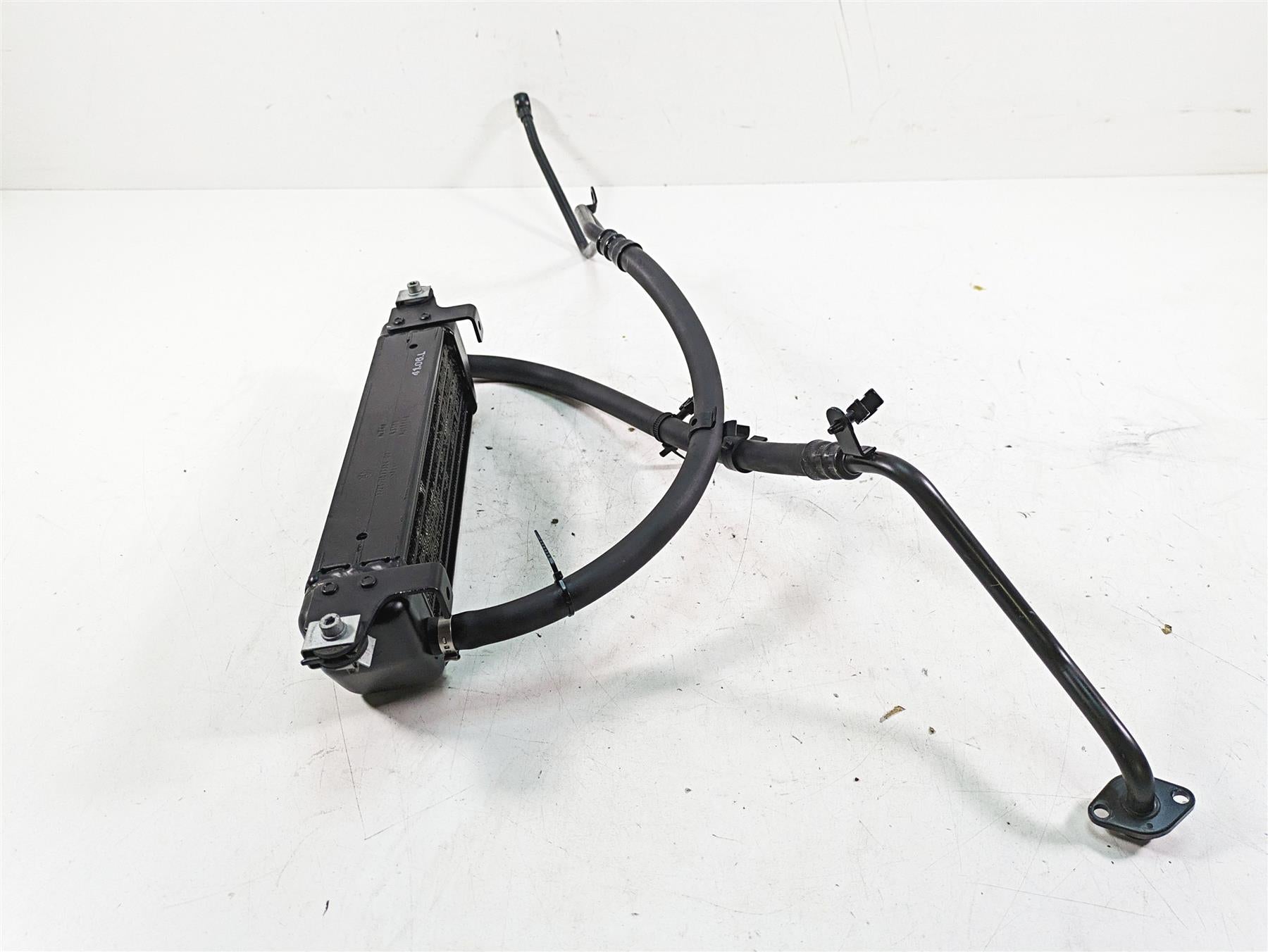 2007 BMW R1200RT K26 Oil Cooler & Lines Hoses Set 17217677364 {{ shop.shopifyCountryName }} - Mototech271