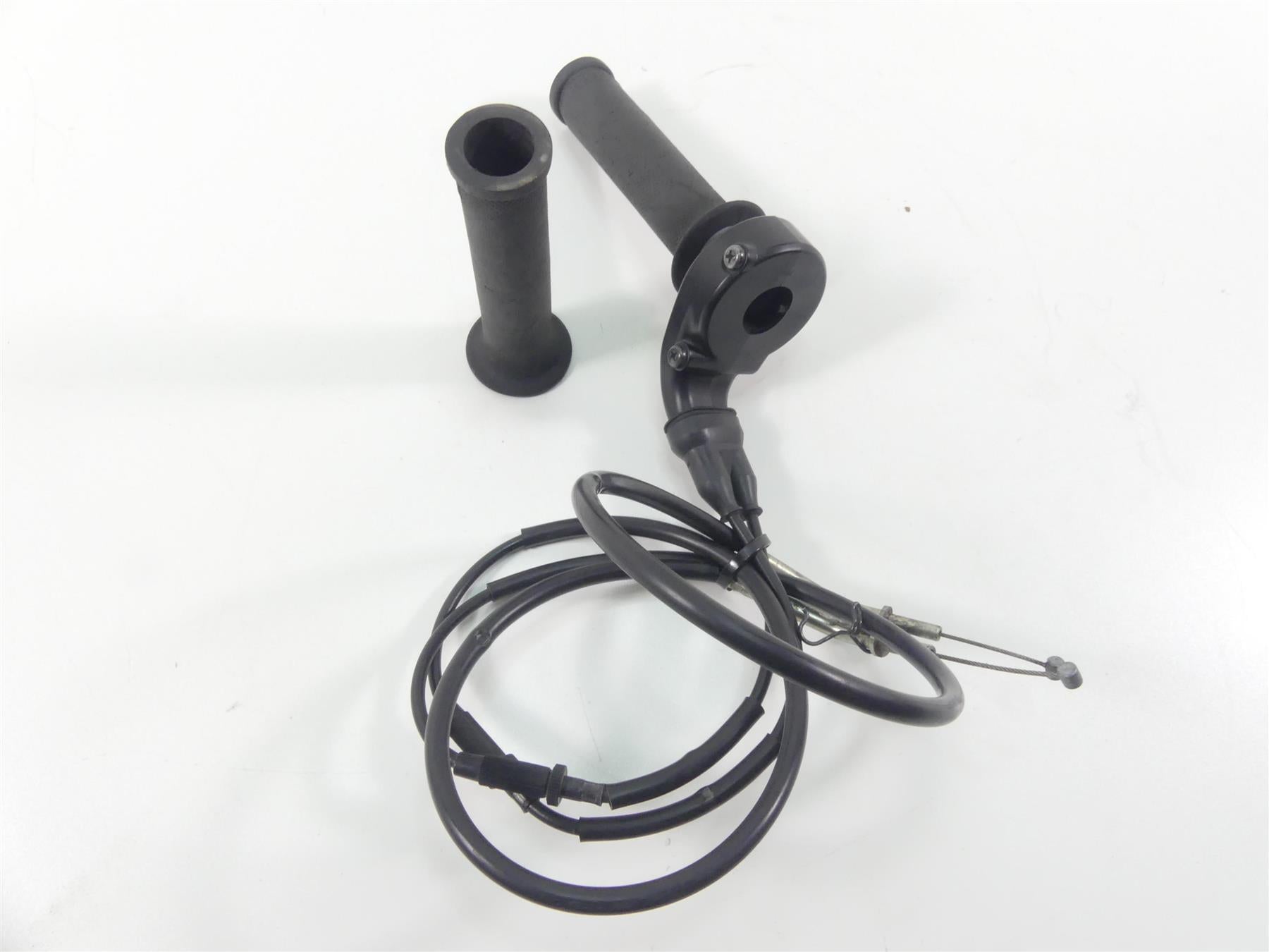 2012 Kawasaki ZX1400 ZX14R Ninja Throttle Hand Grip & Cables 32099-0049 {{ shop.shopifyCountryName }} - Mototech271
