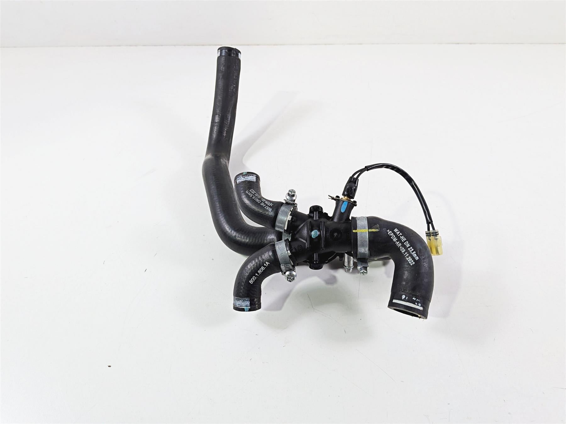 2023 Ducati Streetfighter V4 Coolant Water Thermostat & Hoses 55320161A-Mototech271