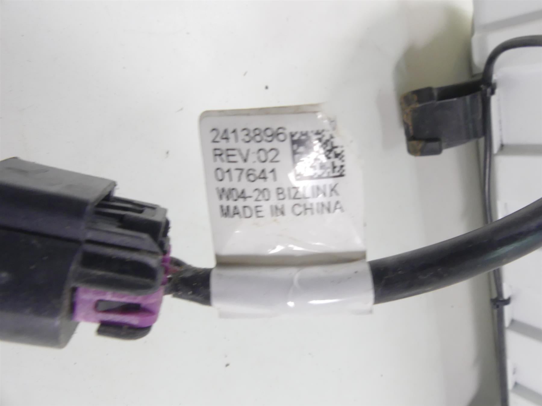2020 Indian Roadmaster Right Saddlebag Saddle Bag & Actuator Motor 5456386 {{ shop.shopifyCountryName }} - Mototech271