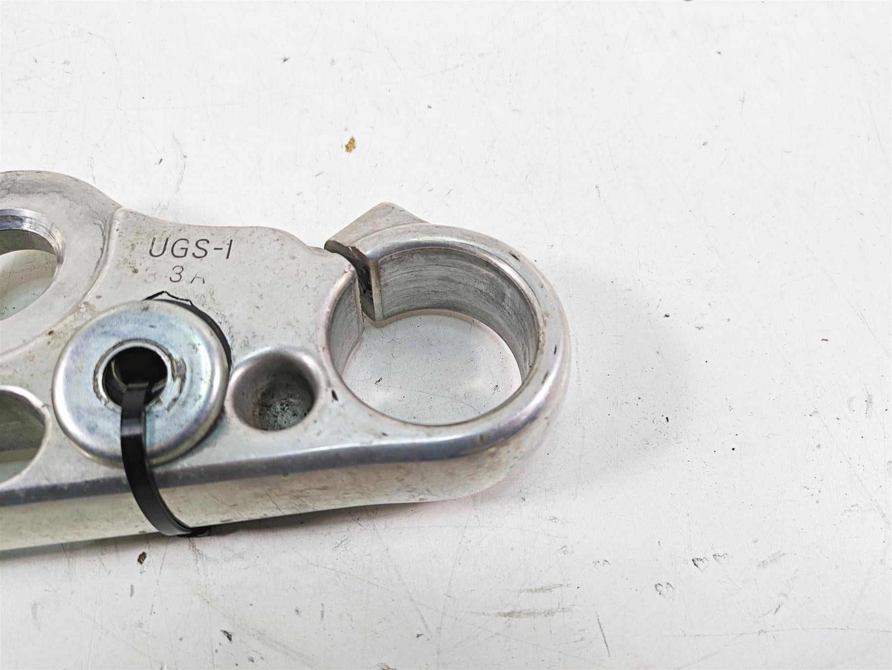 2015 Harley FXDL Dyna Low Rider Upper Triple Tree Steering Clamp 49mm 46278-08 {{ shop.shopifyCountryName }} - Mototech271
