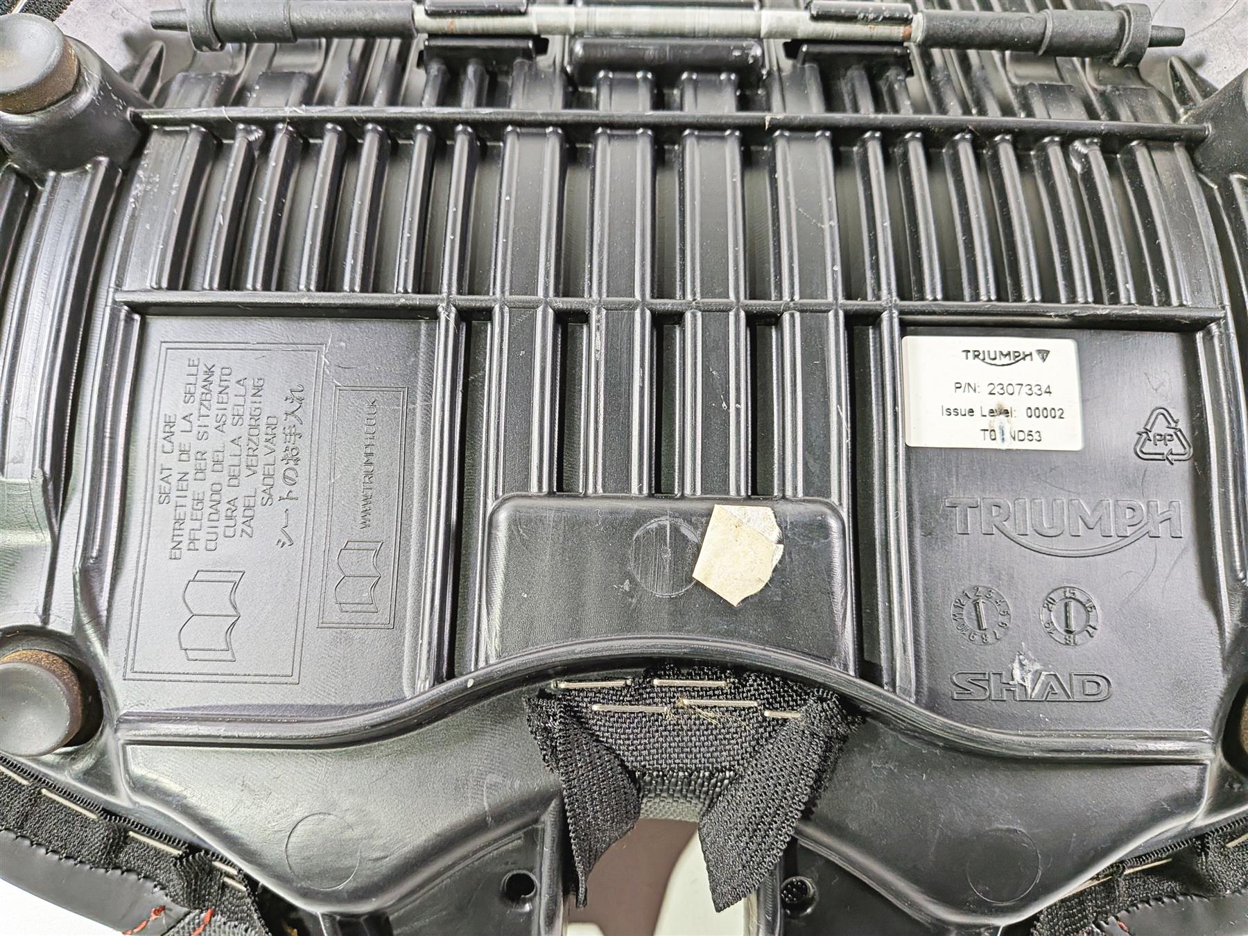 2019 Triumph Speed Triple RS 1050 Front Comfort Seat Saddle T2307334 {{ shop.shopifyCountryName }} - Mototech271