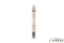 Load image into Gallery viewer, 1997 Honda XR600R XR600 R Front Axle Spindle 44301-KAE-870
