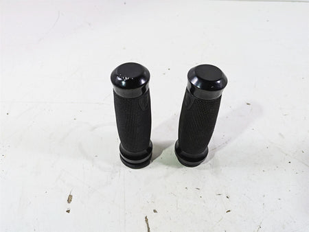 2016 Harley Touring FLTRX Road Glide Get-A-Grip Magnum Hand Grip Set 56100036 {{ shop.shopifyCountryName }} - Mototech271